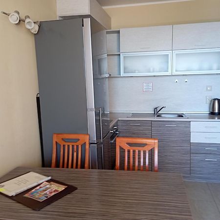 Golden Sands Rentals Apartments Ngoại thất bức ảnh