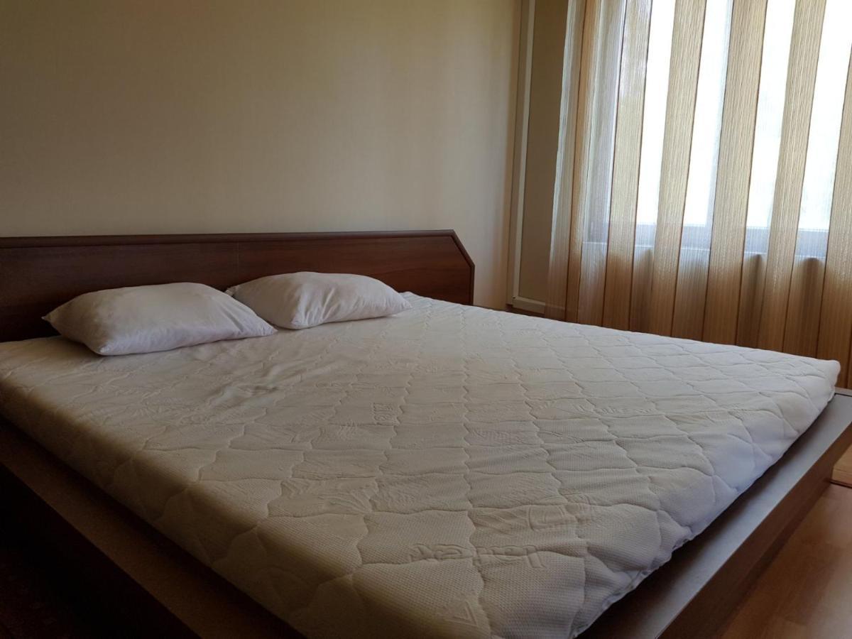 Golden Sands Rentals Apartments Ngoại thất bức ảnh