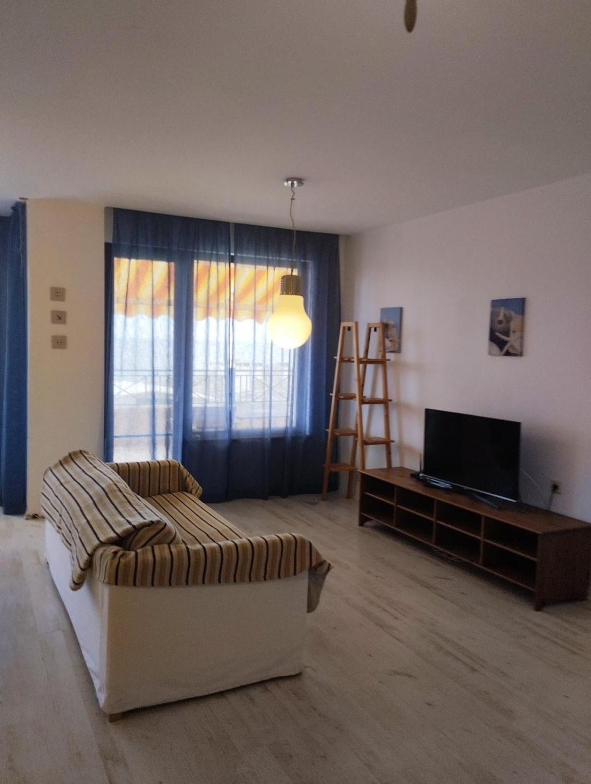 Golden Sands Rentals Apartments Ngoại thất bức ảnh
