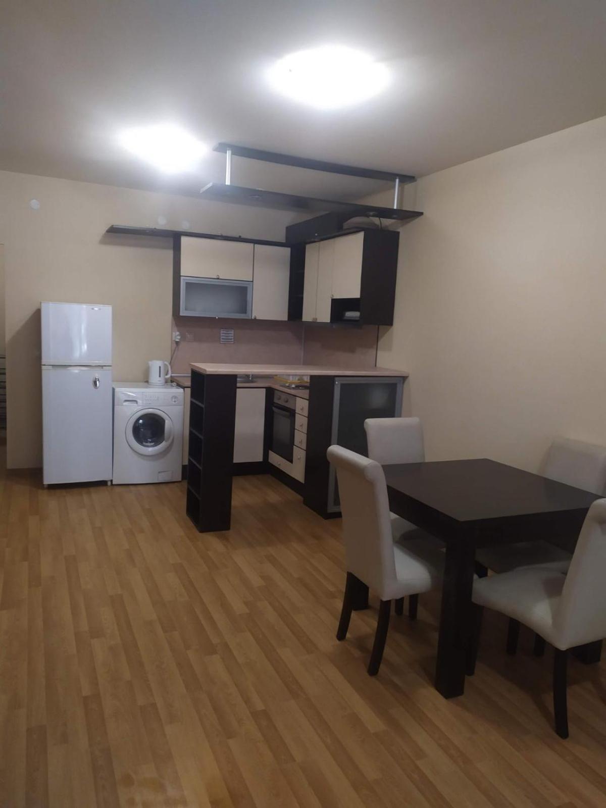 Golden Sands Rentals Apartments Ngoại thất bức ảnh